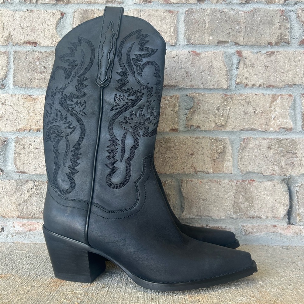 Jeffrey Campbell Black Western Boots – Size 7.5